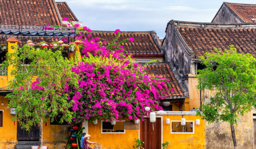 Hoi An Walking Street: A Stroll Through Time and Color